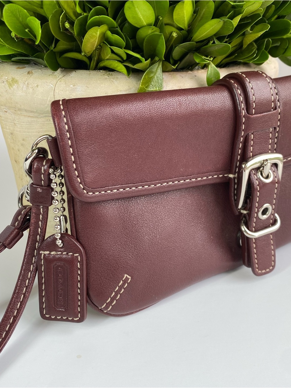 Coach Oxblood Hamilton Clutch Wristlet Wallet - Picture 5 of 14